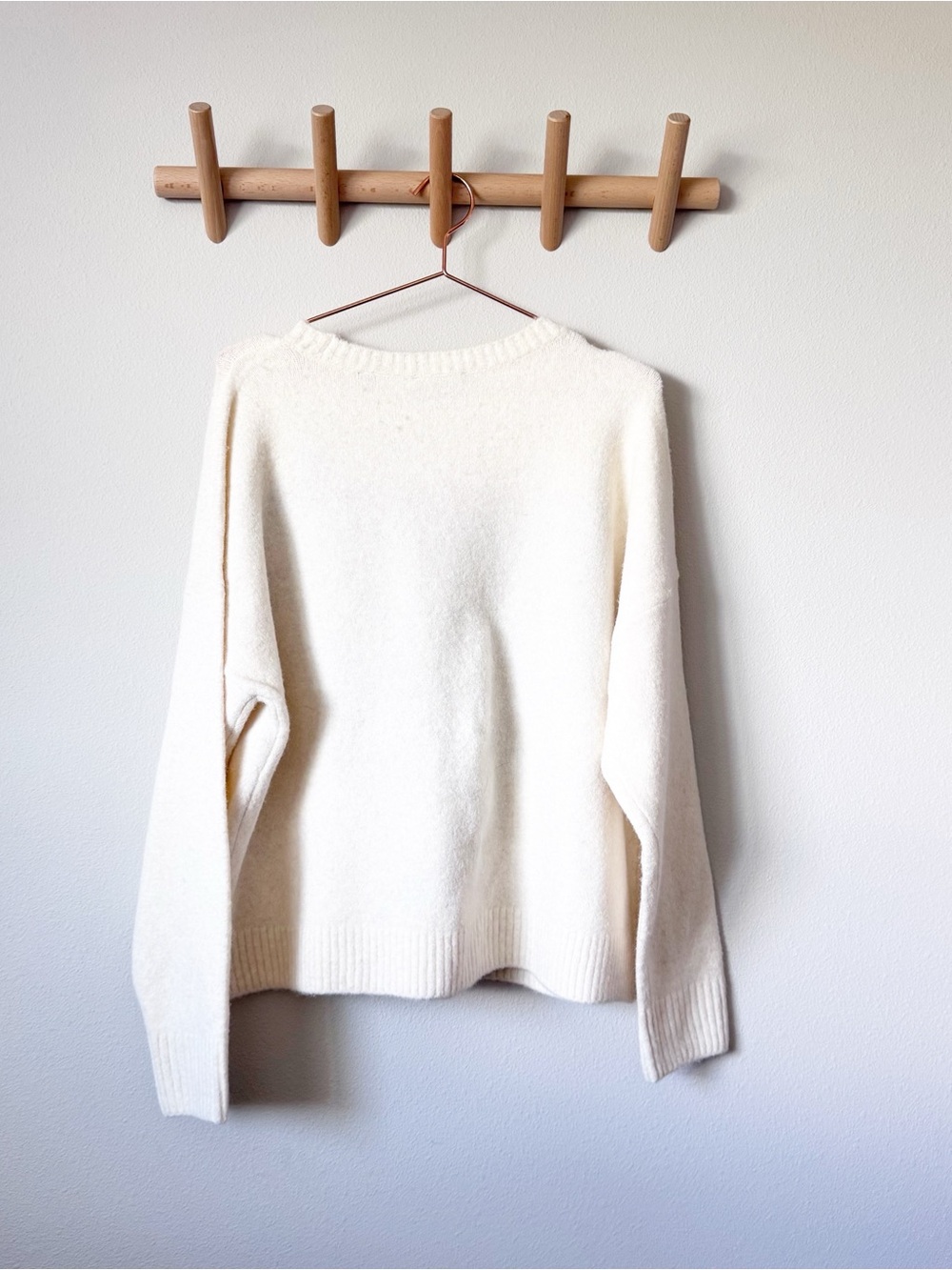 Ted Baker Cream Crewneck Sweater with Rose Motif - Picture 9 of 11
